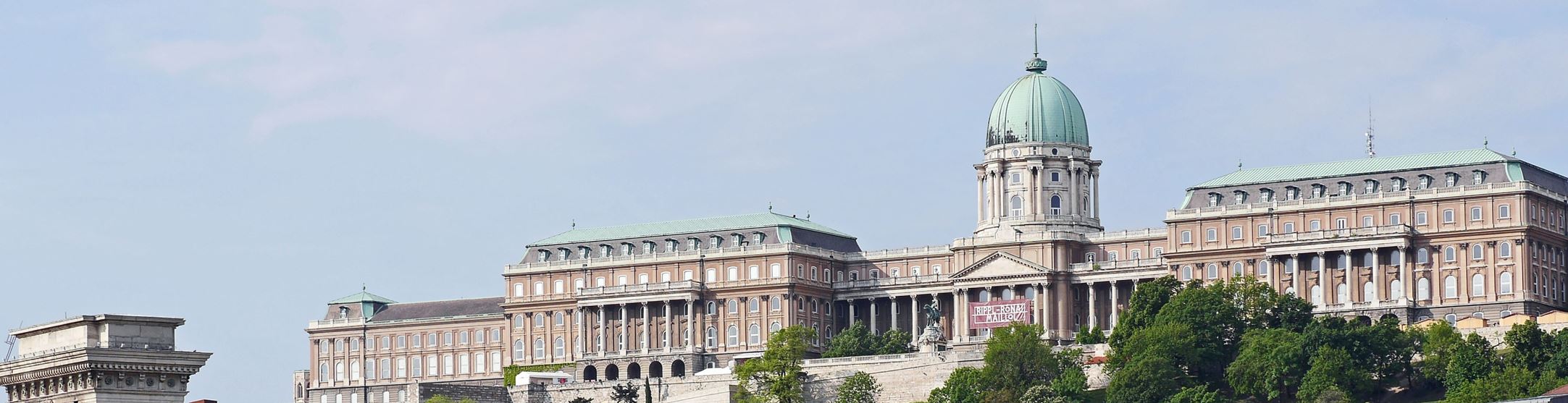 C:\Users\dysoft\Desktop\李蕙敏需要页面\royal-palace-budapest-chain-bridge-danube-159177.jpegroyal-palace-budapest-chain-bridge-danube-159177