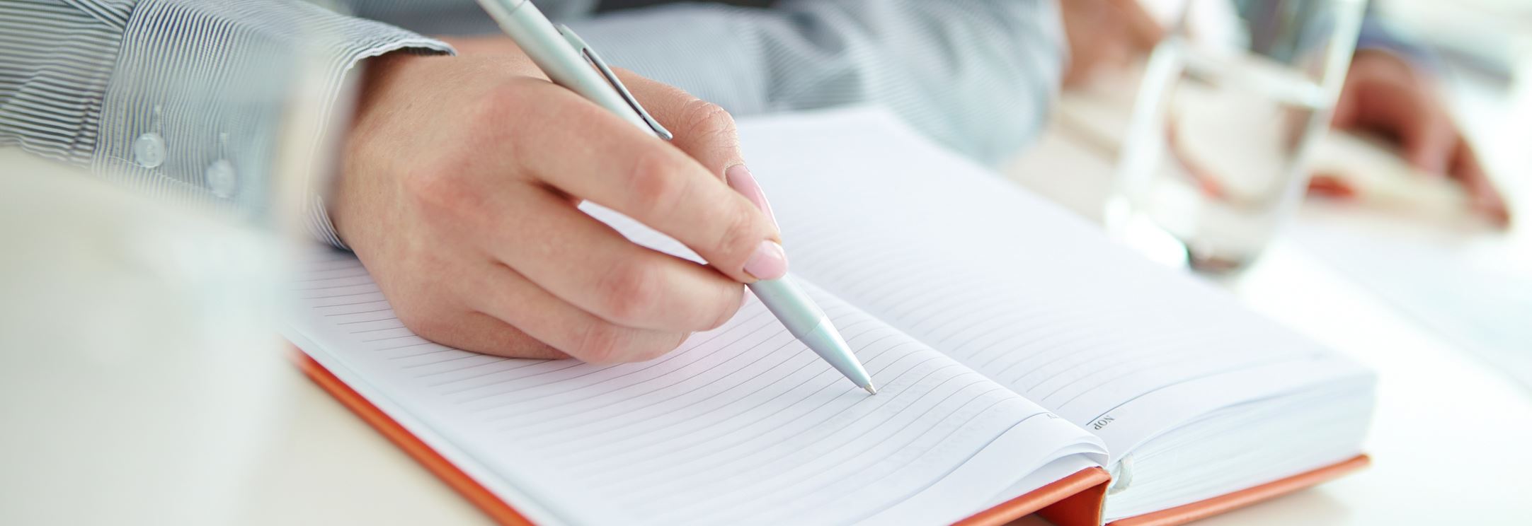 F:\刘健玲工作文件\图片素材\高清商务团队人物PPT图片\摄图网- (3).jpg摄图网- (3)